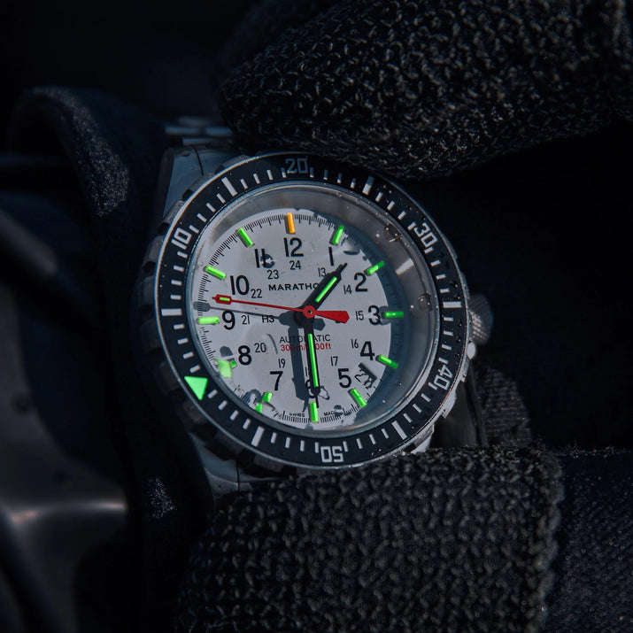 41Mm Arctic Edition Large Diver'S Automatic (GSAR) with Stainless Steel Bracelet